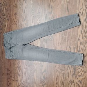 Ann Taylor The Skinny Modern Fit Jeans Size 2